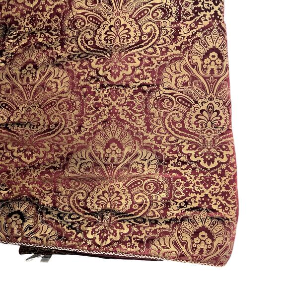 Croscill baroque metallic gold comforter velour bed skirt and pillow covers set - Picture 15 of 15